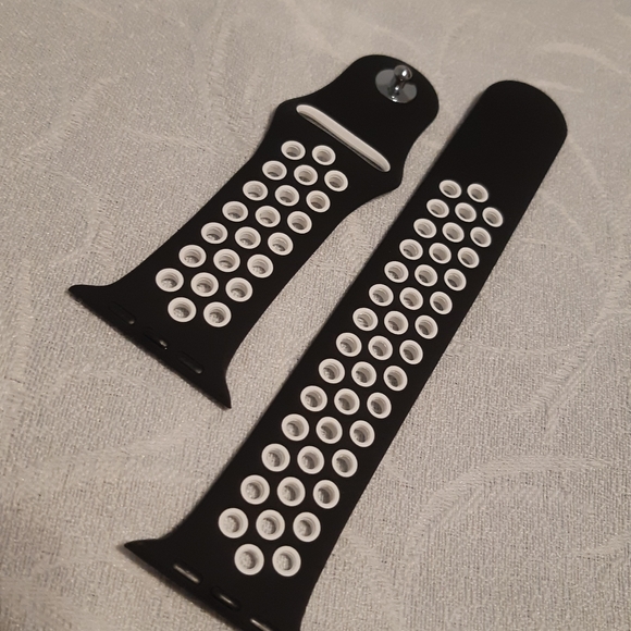 Black And White, Silicone, Apple Watch Band, - Picture 3 of 9